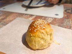 核桃烤包子-聪英餐厅