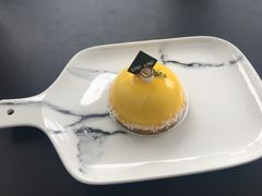 -UNI UNI(环亚凯瑟琳店)