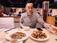 -巴扎美食·新疆菜·西域歌舞表演餐厅(新疆大厦店)