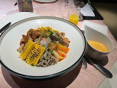 鸡肉大虾鲜蔬波奇碗-西堤牛排(南京龙江店)