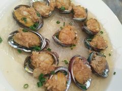 -四川小胡子海鲜(丁村万人海鲜广场店)