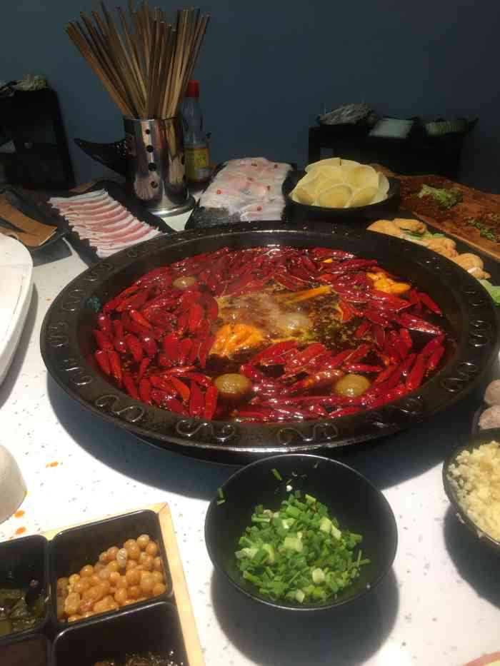 莽子老火锅(大坪店)-"大概一个月以前吃的吧,忙工作都忘记写点评.