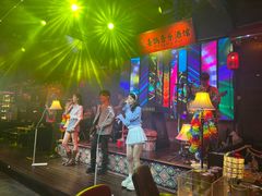 -喜鹊音乐酒馆(西街店)