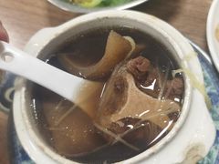 牛尾炖汤-歪头牛肉(金龙壹号店)