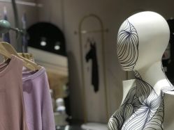 -无界瑜伽普拉提