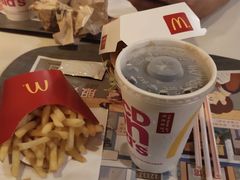 -麦当劳(中山公园龙之梦店)