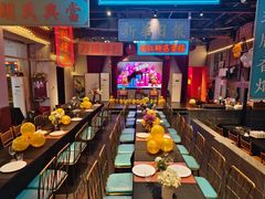 -里堂派对·独栋团建聚会小院轰趴馆(三圣乡店)