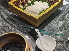 -慢丽江·云南野生菌土鸡锅(付家庄店)
