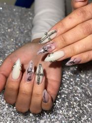 -171 Naillife