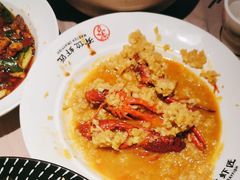 精品蒜香吮指小龙虾-有位虾匠·手工土菜小馆(市北店)