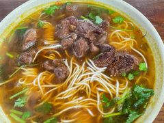 红烧牛肉面-旺泉餐饮店·清真牛肉面馆