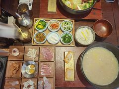 -银米·云南传统过桥米线(双廊黑金冠店)
