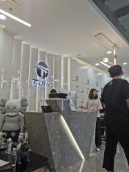 -AYO SALON