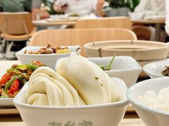 -老乡鸡(上海白玉兰广场店)