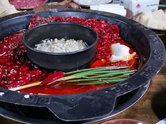-黄潇洒老火锅(九眼桥宏济巷店)