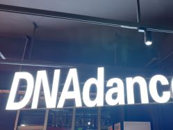 -DNA舞室