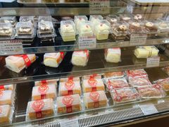 -红宝石·鲜奶小方·海派西点房(莘庄龙之梦店)