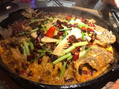 -老板恋上鱼(恒隆广场店)