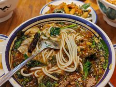 -云阿蛮云南生烫牛肉米线(奉贤路店)