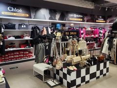 -唯品会(北京国瑞城店)