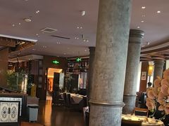 -八府香鸭·啫啫煲(华山路店)