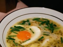 -新荣记(南京西路店)