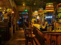 -城墙外BAR