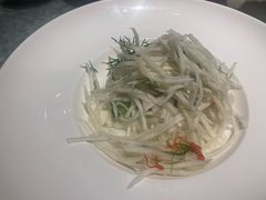 茴香拌恰玛古-纳瓦新疆菜(银都店)