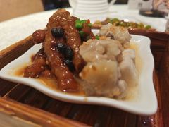 凤爪拼排骨-荣粤酒家·融合粤菜
