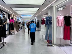 -广州白马服装市场