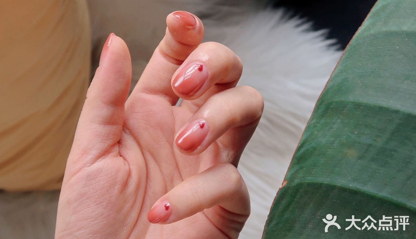 angelababy同款爱心美甲,甜到心都化了7515