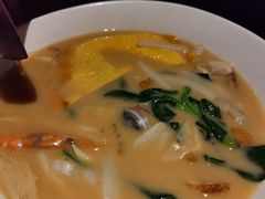 -荣家黄鱼面(前滩太古里店)