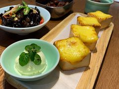 面包一直诱惑-弄堂里·寻味杭州(湖滨银泰in77C区店)