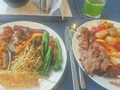 -锦厨国际自助餐厅 · 云端景观 (昆明索菲特大酒店)