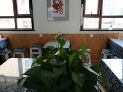 大堂-八两八金·莱芜特色炒鸡(市南漳浦路店)