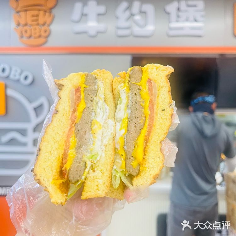 在北京|广安门牛约堡干儿子带🍔小家伙眼睛亮啦