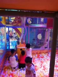 -太空学院儿童娱教乐园(中华广场店)