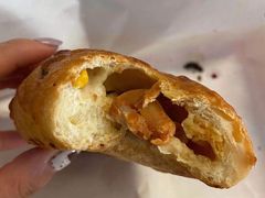 -BONBON BAKERY