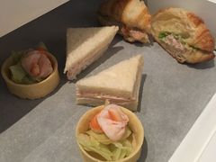 -行者书屋大堂吧 ·下午茶(南京圣和府邸酒店)