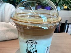 -抱抱地球咖啡馆(国家海洋博物馆店)