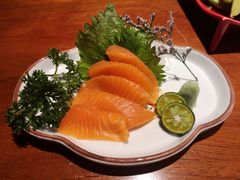 -肉魁屋·烧肉·烧鸟·酒场(高新店)