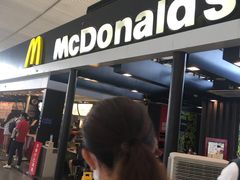 -麦当劳(深圳北站高铁店)