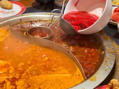 -沸炉重庆老火锅(军事博物馆店)