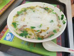 -海口骑楼小吃街