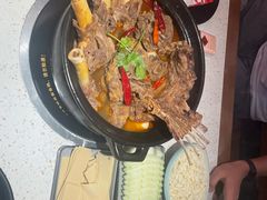 -沪小胖·小龙虾·蓝龙王(八佰伴店)