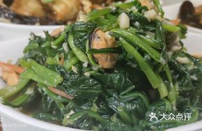 Spinach with Seafood