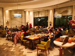 大堂-济南香格里拉·咖啡泉自助餐厅
