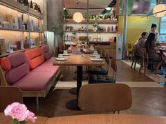-芭莉与彩虹西餐厅(成都合生汇店)