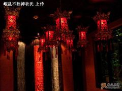 红灯笼高挂-花马天堂云南餐厅 Lost Heaven(高邮路店)