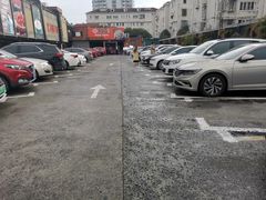-三钢里-停车场
